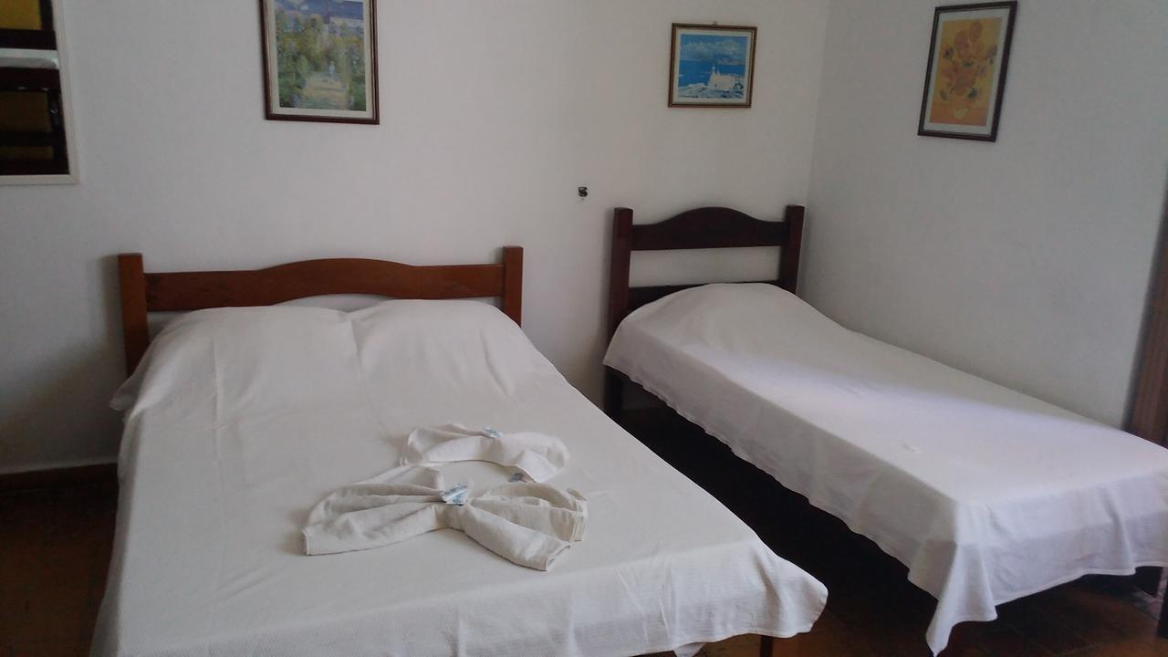 Hotel Madrid Mendes Eksteriør billede